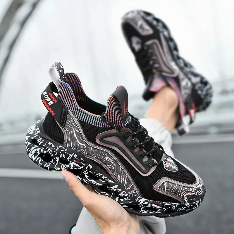 Herrsneakers med texturerat tryck – detalj 2 | LUMINĀFASH