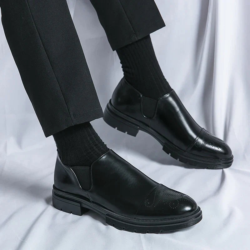 Perforerade herrskor – Stövlar herrmode | LUMINĀFASH