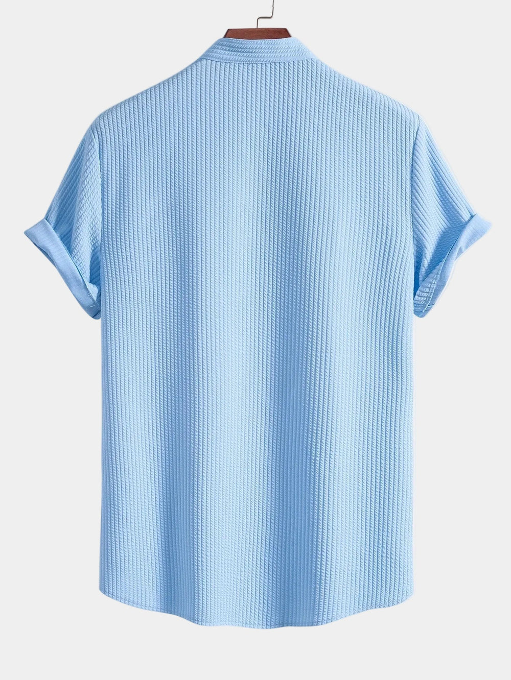 Texturerad herrskjorta med mao-krage – detalj 2 | LUMINĀFASH