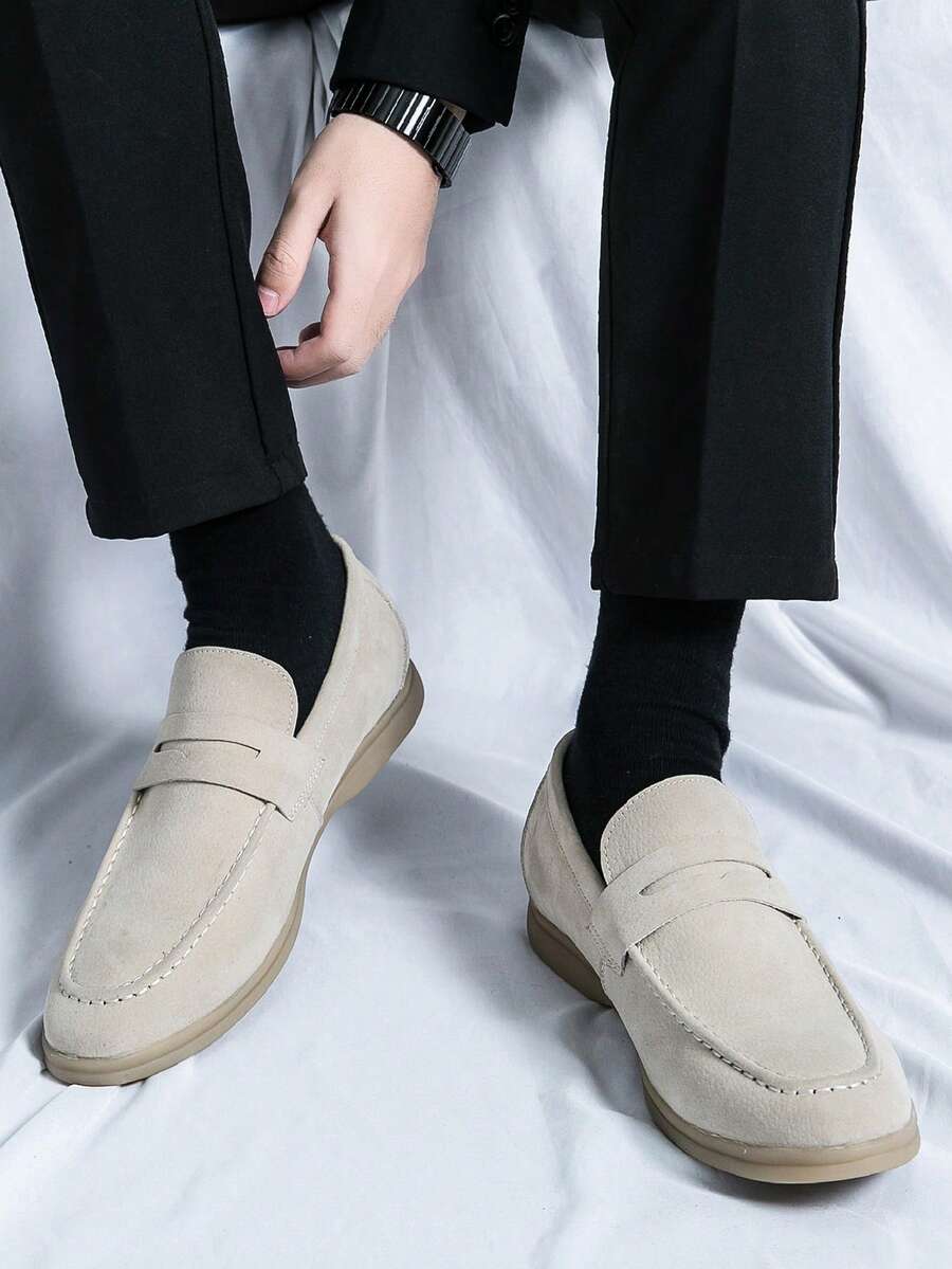 Herrloafers med frontal utskärning – detalj 2 | LUMINĀFASH