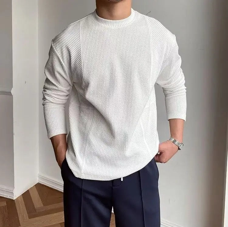 Texturerad herrpullover med rund hals – detalj 2 | LUMINĀFASH