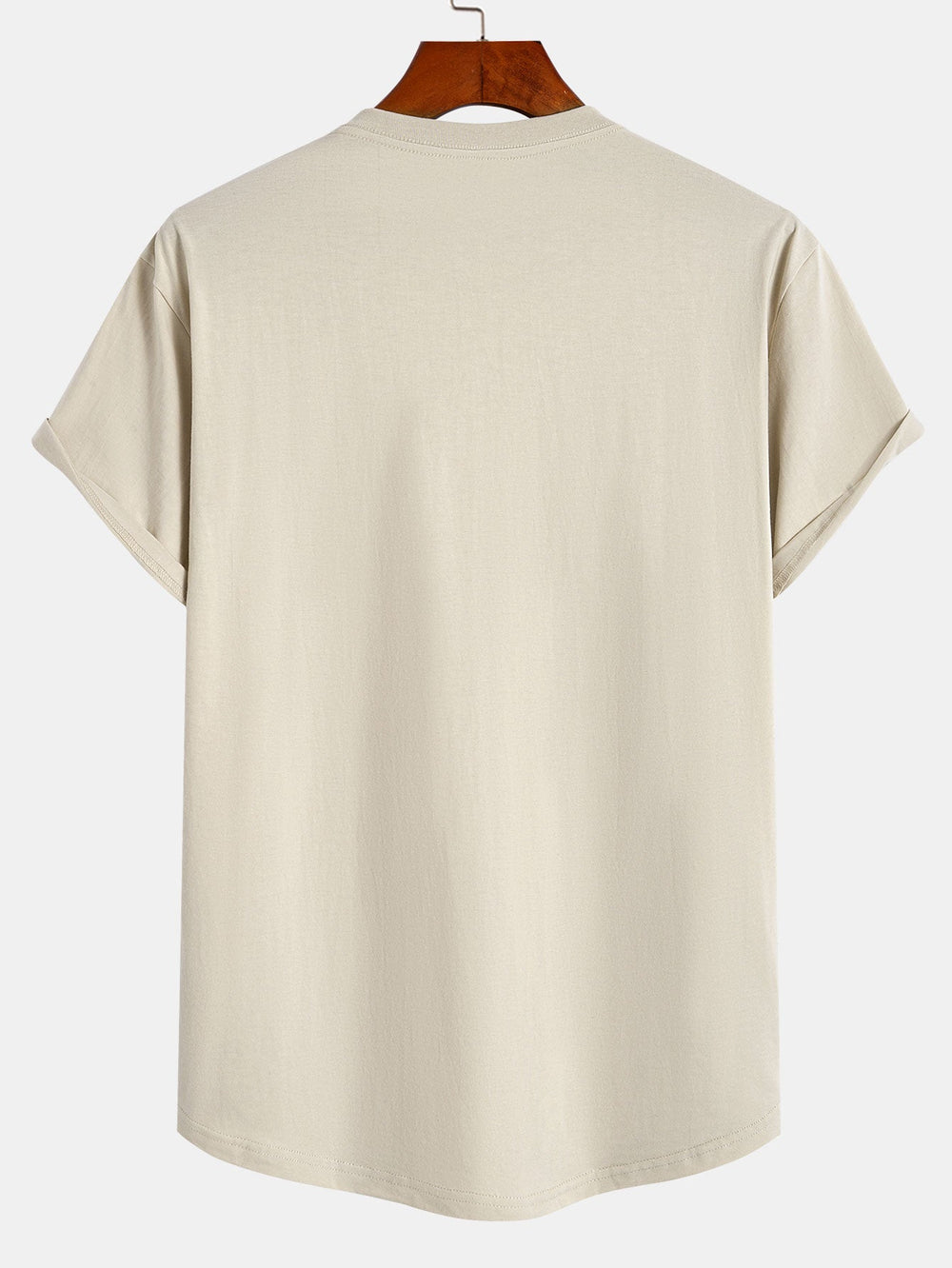 Herr-t-shirt med rundad kant – detalj 2 | LUMINĀFASH